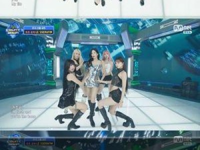 르세라핌 엠카운트다운 컴백 무대에 여유 넘치는 매력 발산
