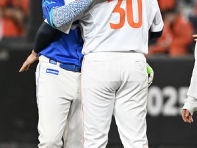 디아즈 vs 폰세 프로야구 팬들 사이에서 뜨거운 논란