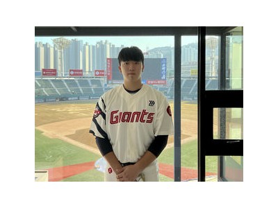 롯데 두산과 빅딜로 정철원·전민재 내보내자 팬들 분노