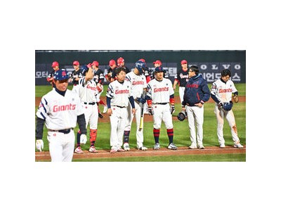 축구 경기에서 에이스 선수에 무력감 느낀 선수들