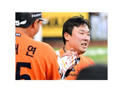 한화 안치홍 언제 김경문 감독의 기대에 부응할까